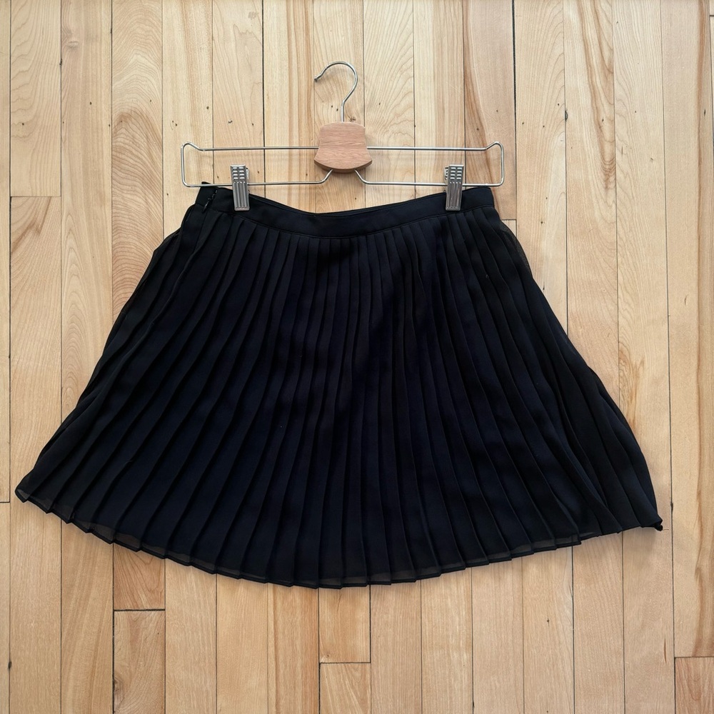 WILFRED Twirl Mini Pleated Skirt